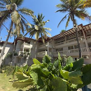 Playa Palmeras Beach Resort